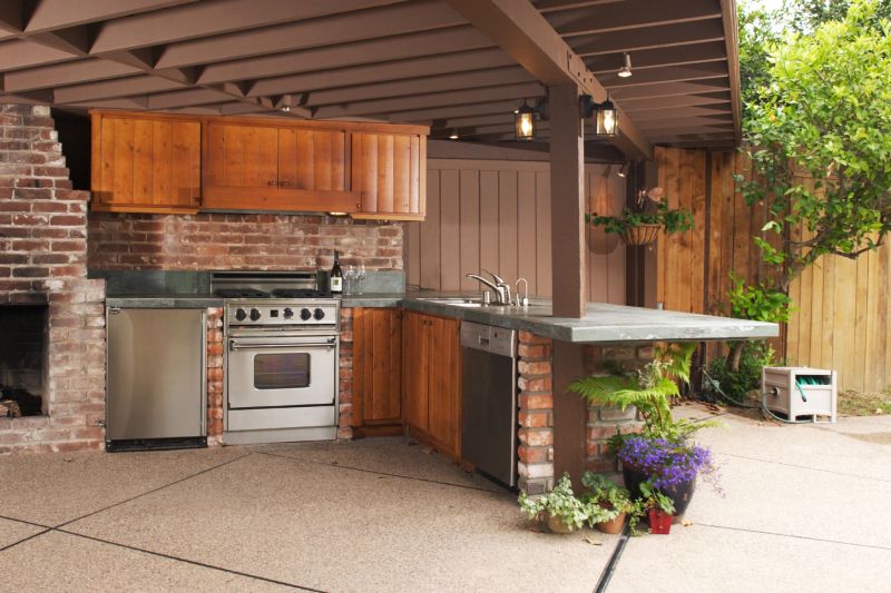 Outdoor Kitchen Construction in North Charleston, SC